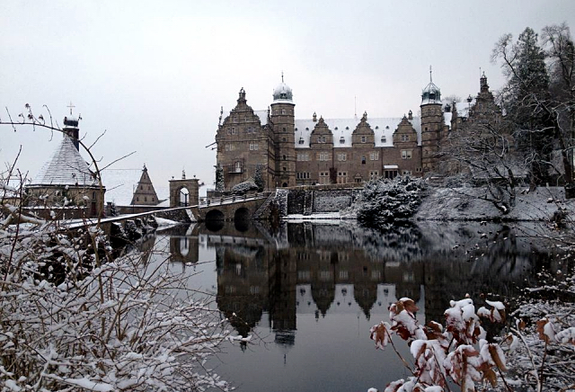 Schloss Hmelschenburg am 3. Januar 2016 -
Trakehner Gestt Hmelschenburg