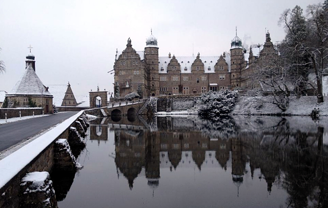 Schloss Hmelschenburg am 3. Januar 2016 -
Trakehner Gestt Hmelschenburg