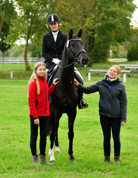 Schwalbenzauber - Oldenburger Stute von De Niro u.d. Schwalbendiva v. Totilas - Oktober 2019
 - Trakehner Gestt Hmelschenburg - Beate Langels