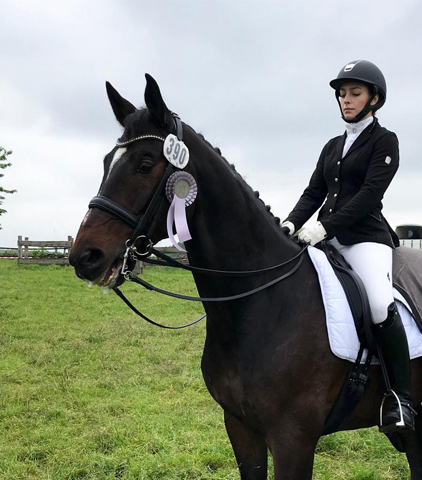 Valpiano und Anastasia Rutsch 2019 - Foto: Rutsch, Trakehner Gestt Hmelschenburg