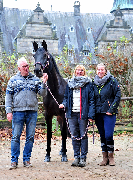 Kahlessi von El Greco u.d. Pr.u.StPrSt. Kendra v. Freudenfest  - Foto: Beate Langels -
Gest t Sch plitz