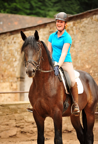3jhriger Hengst von Touch my Heart u.d. Pr.u.StPrSt. Vittoria v. Exclusiv - Trakehner Gestt Hmelschenburg - Foto: Beate Langels - Trakehner Gestt Hmelschenburg
