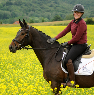 Trakehner Pemiummare by His Moment out of Valentine by High Motion x Showmaster
 - Gestt Hmelschenburg - Beate Langels