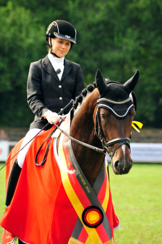  Trakehner Hengstfohlen von Oliver Twist u.d. Pr.u.StPrSt. Schwalbenmagie v. Exclusiv  - Foto: Beate Langels