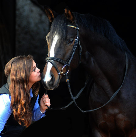 Luisa und der Trakehner Prmienhengst Saint Cyr v. Kostolany - zum Jahresende 2011 - Trakehner Gestt Hmelschenburg