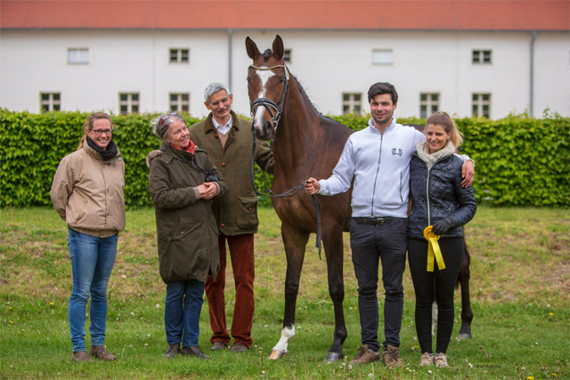 Schwalbenknigin von High Motion u.d. Pr.u.StPrSt. Schwalbenmagie v. Exclusiv - Foto Sigrun Wiecha - Gestt Schplitz