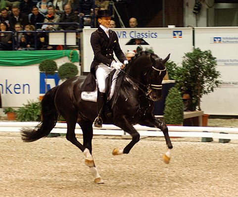 Dressur Europameister TOTILAS und Edward Gal - ein Enkel des Trakehner Hengstes Kostolany - Foto: Beate Langels - Trakehner Gestt Hmelschenburg